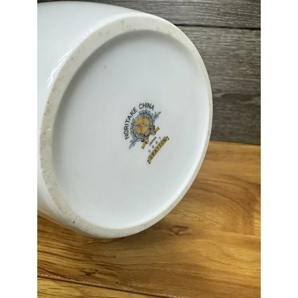 Vintage Noritake Grayson Coffee Pot & Lid #5697 Height 7.5”~Unused